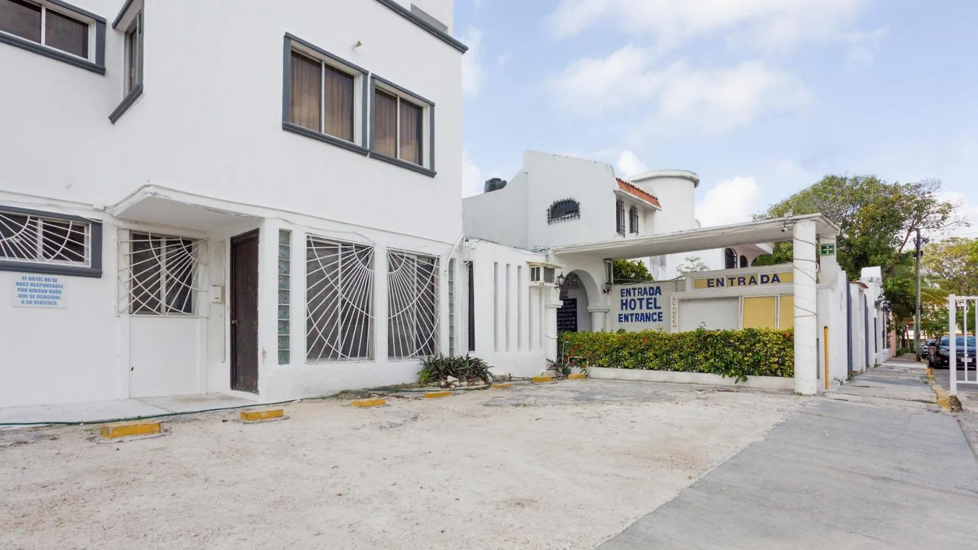 ***** Hotel Capital O Farallon Inn, Cancun Mexico
