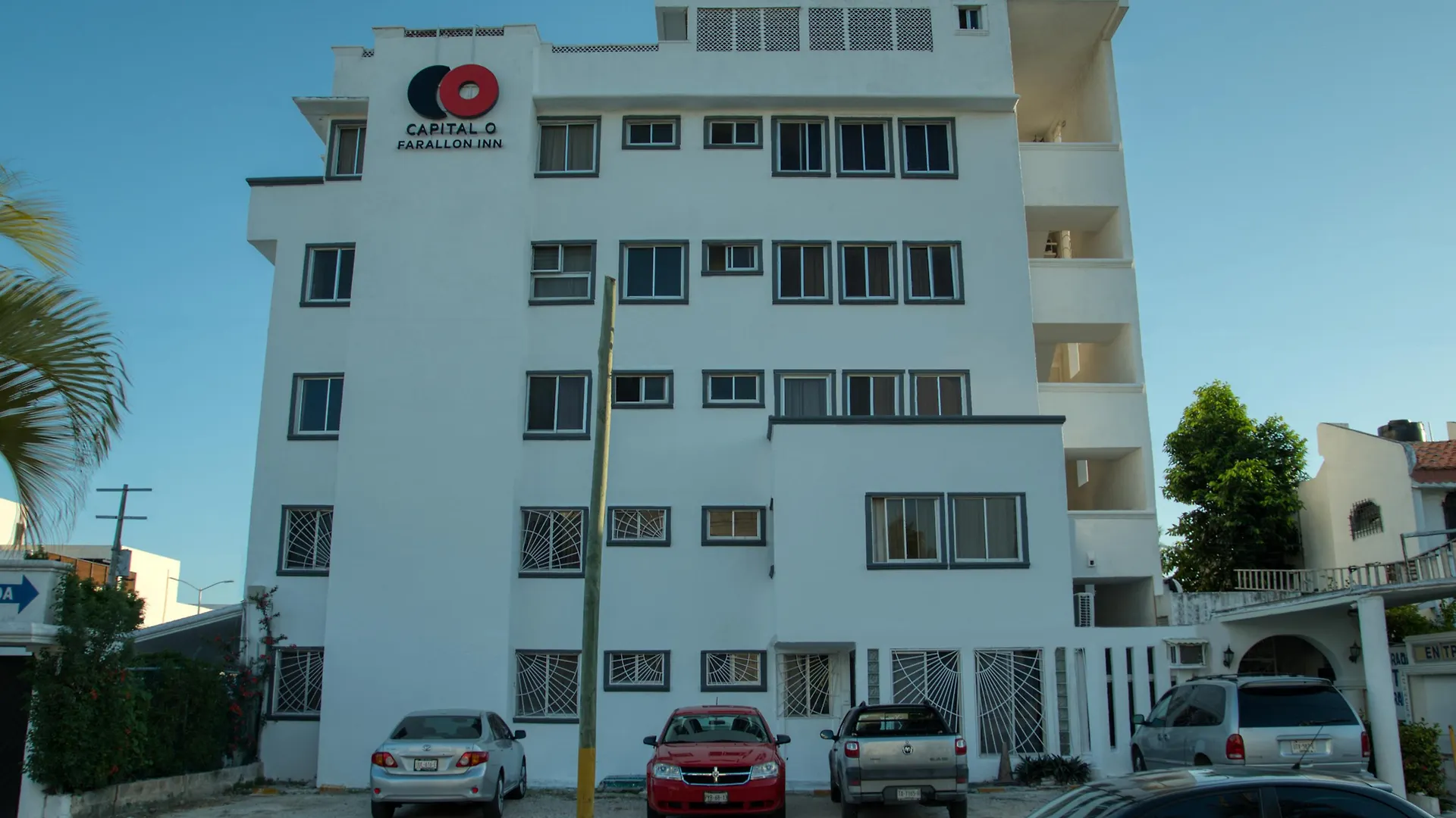 Capital O Farallon Inn, Cancun Mexico