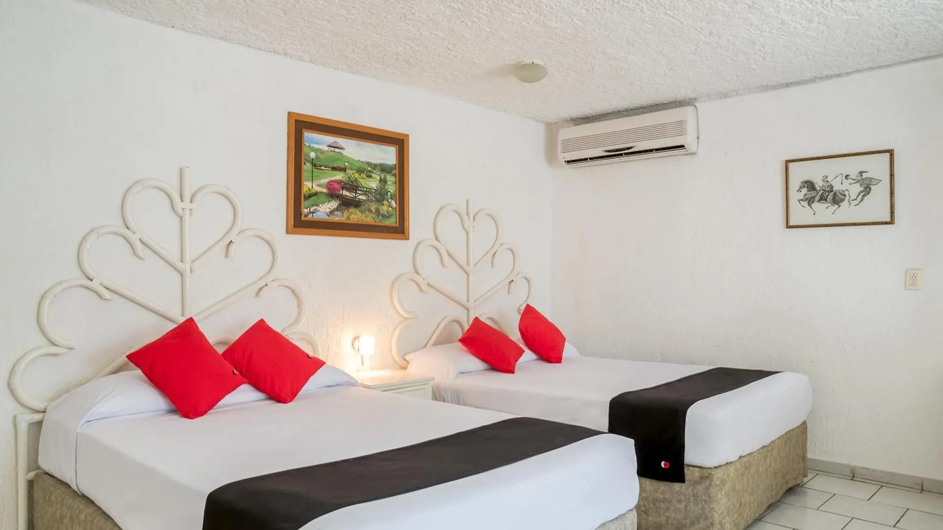 Capital O Farallon Inn, 칸쿤