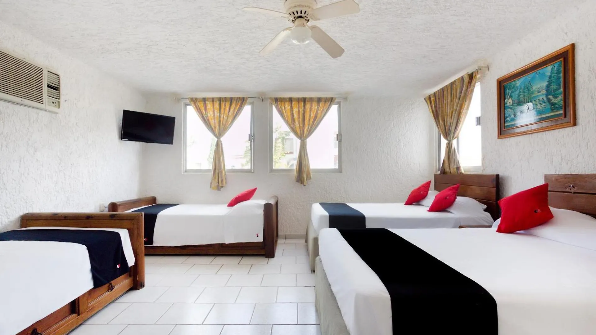 Capital O Farallon Inn, 칸쿤 5*,